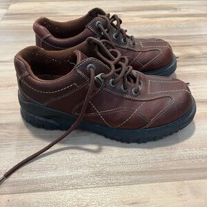 vintage GBX brown leather oxfords